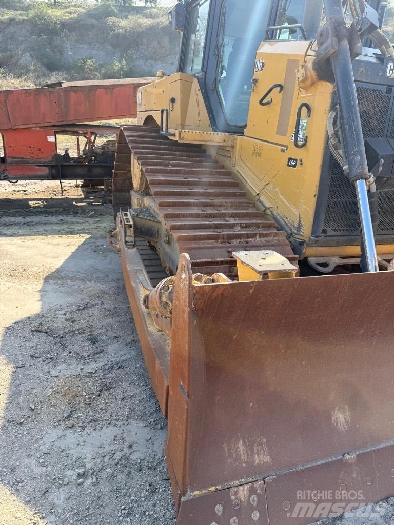 CAT D 6 T LGP Buldooserid