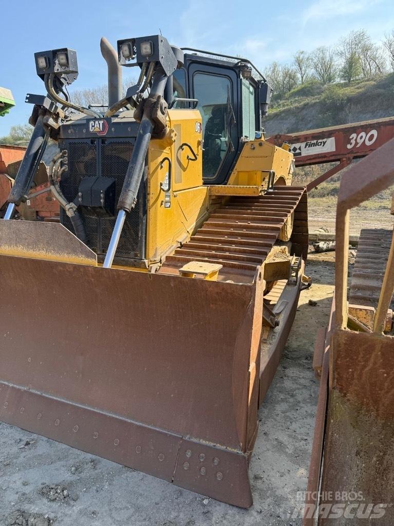 CAT D 6 T LGP Buldooserid