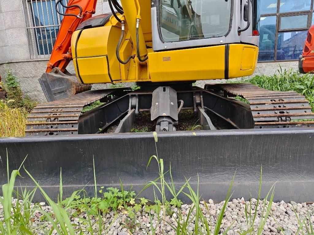 Komatsu PC 78 US Väikeekskavaatorid 7t-12t