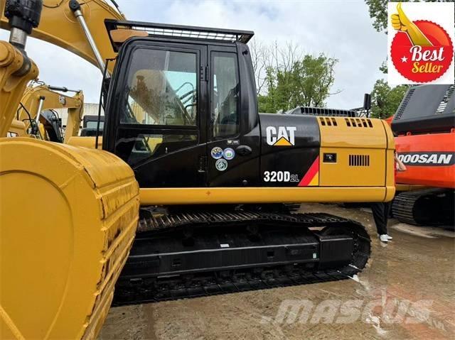 CAT 320 D 2L Roomikekskavaatorid