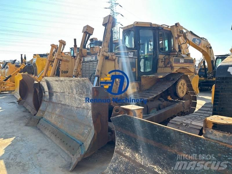 CAT D 6 R Buldooserid