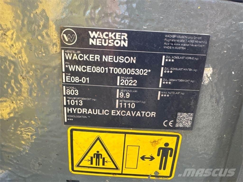 Wacker Neuson 803 Roomikekskavaatorid