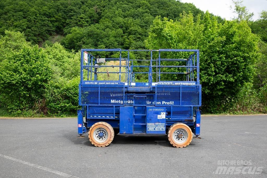 SkyJack 8841 RT Käärtõstukid