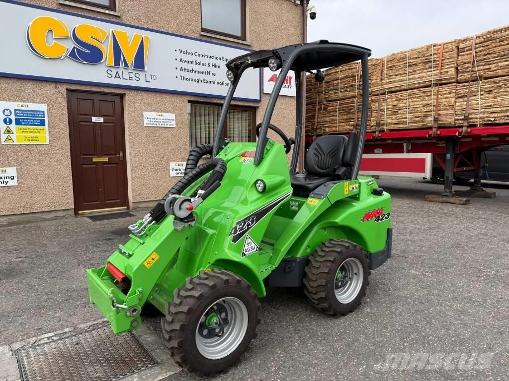 Avant 423 Mitmeotstarbelised laadurid
