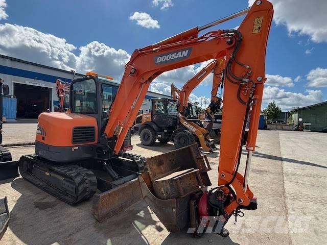 Doosan DX 62 R-3 Miniekskavaatorid < 7 t