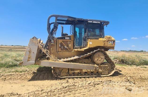CAT D 6 R Buldooserid