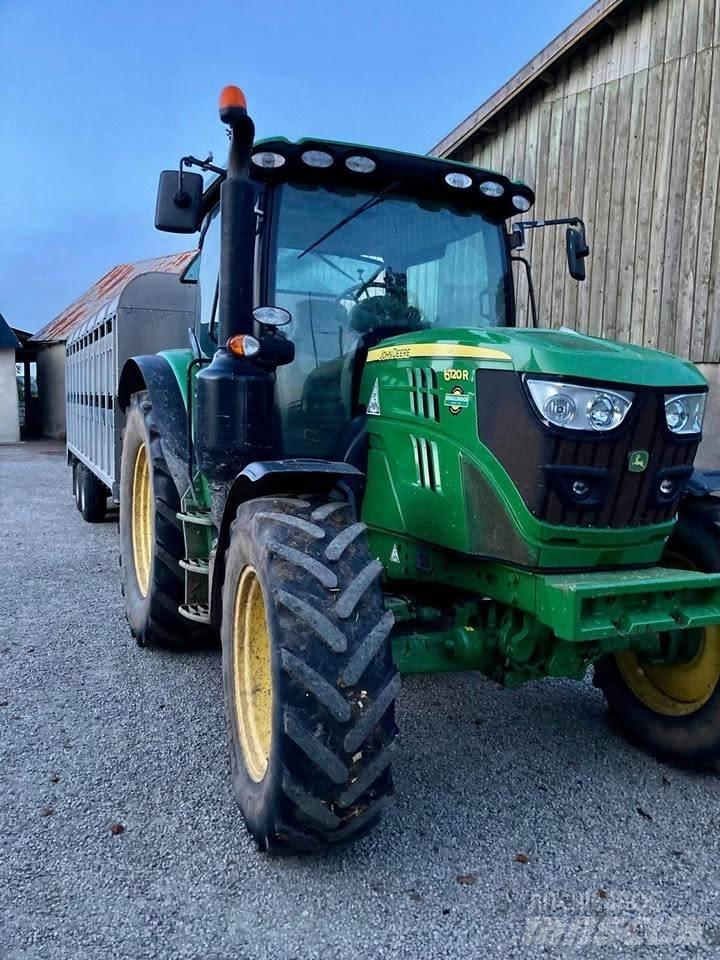 John Deere 6120 R Traktorid
