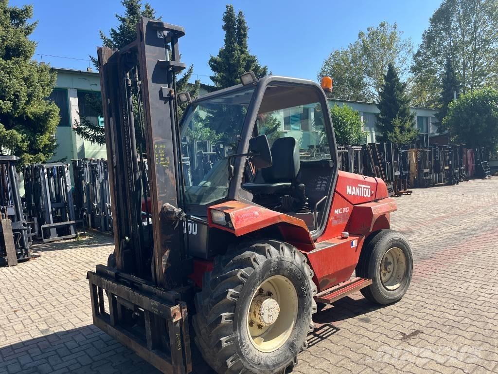 Manitou MC 30 V-4173 Maastikutõstukid