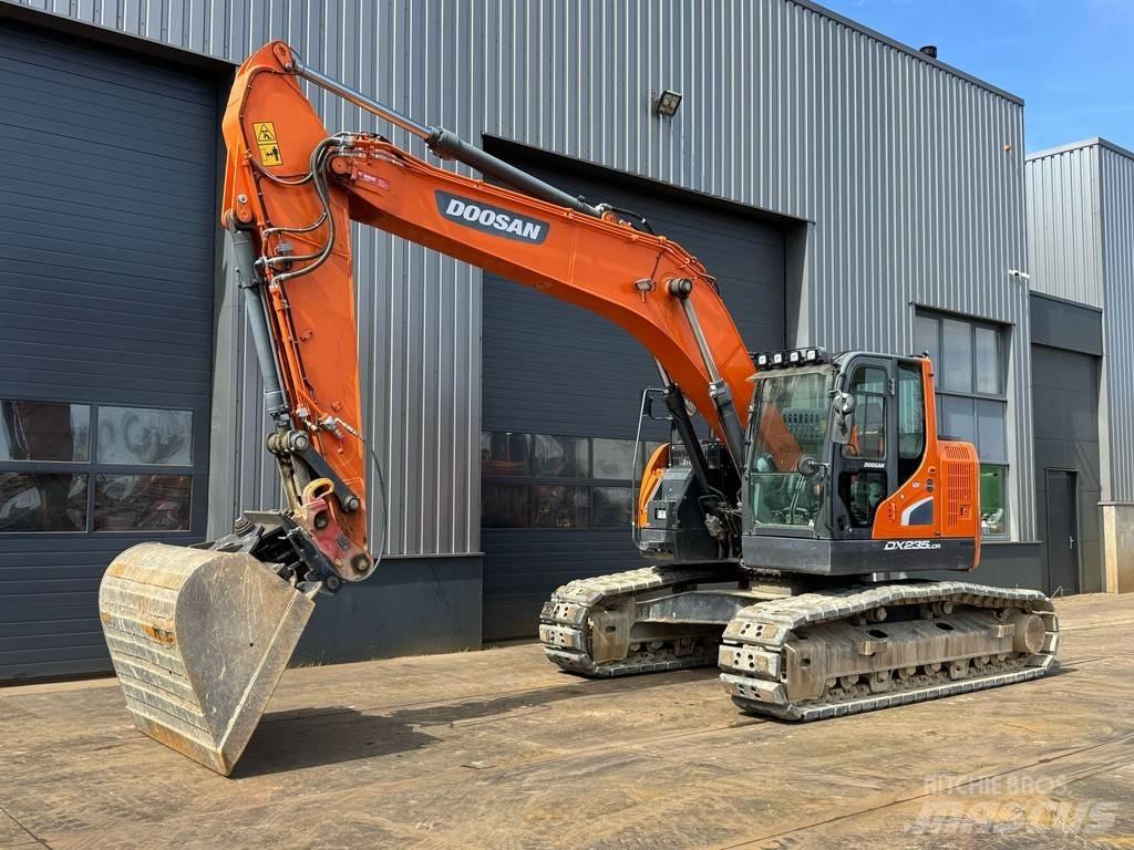 Doosan DX235LCR-5 Roomikekskavaatorid