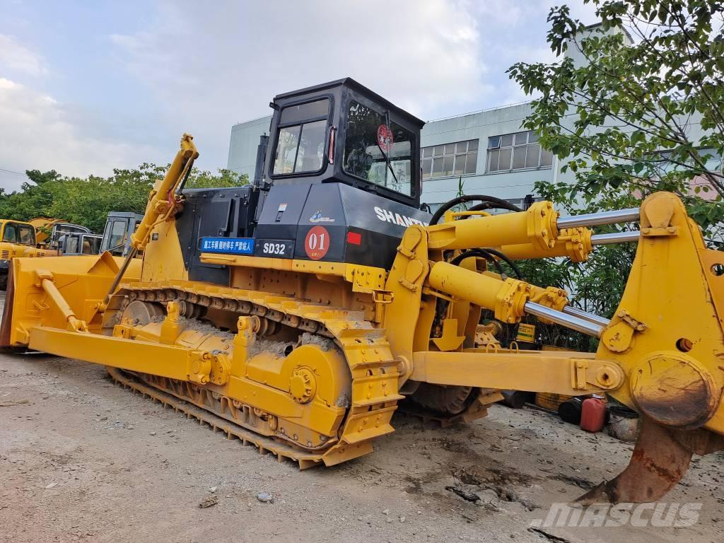 Shantui SD 32 Buldooserid