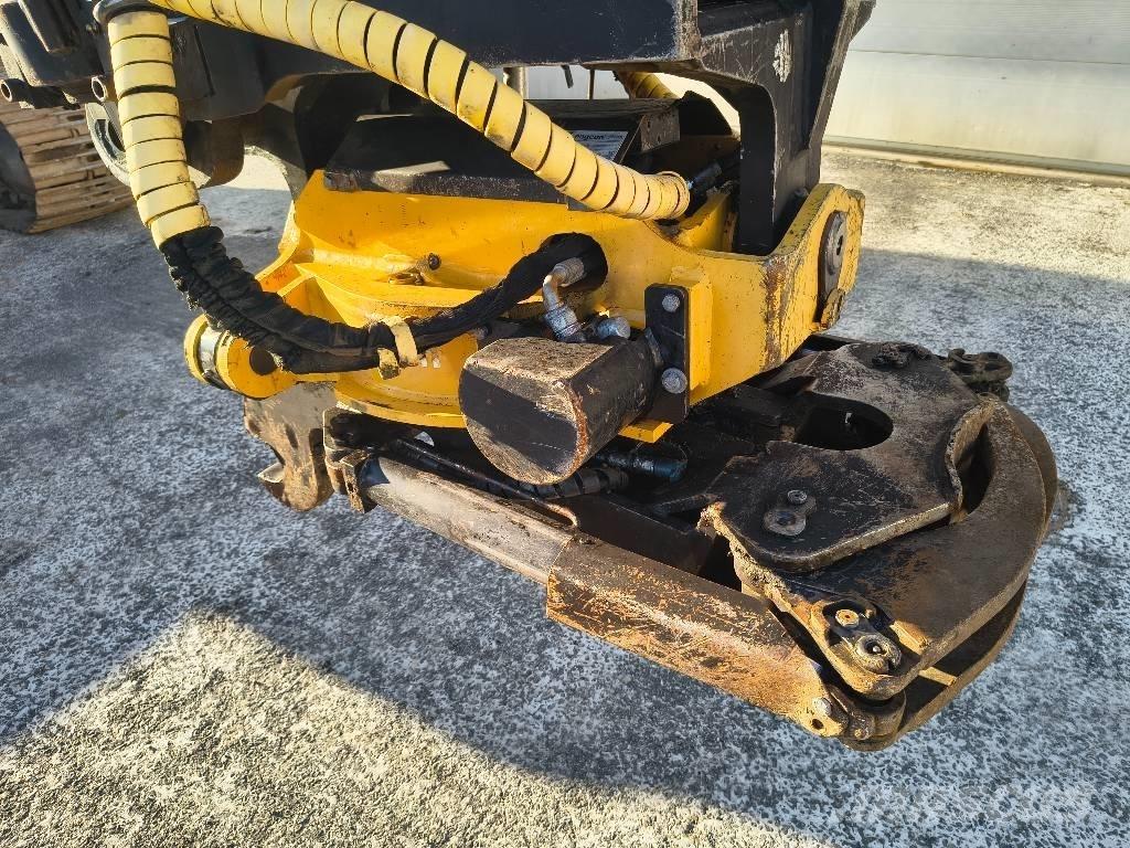 Komatsu PC 240 LC-10 Roomikekskavaatorid