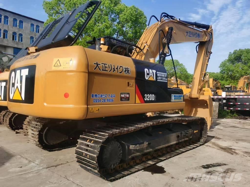 CAT 320d2 Roomikekskavaatorid