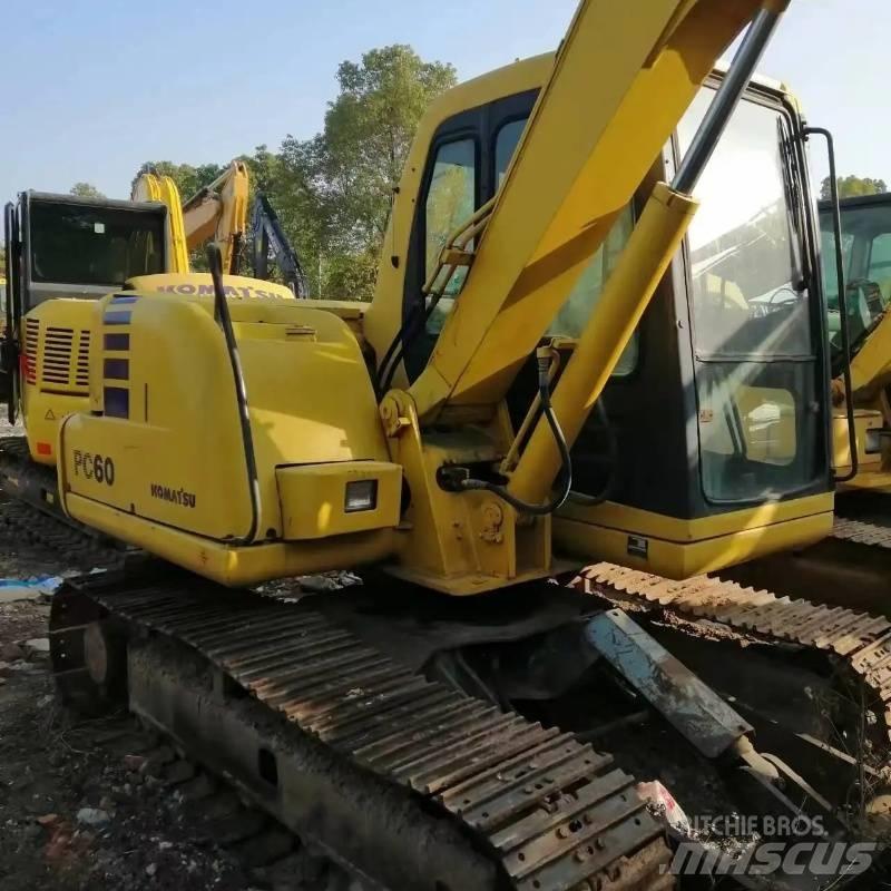 Komatsu PC 60 Roomikekskavaatorid