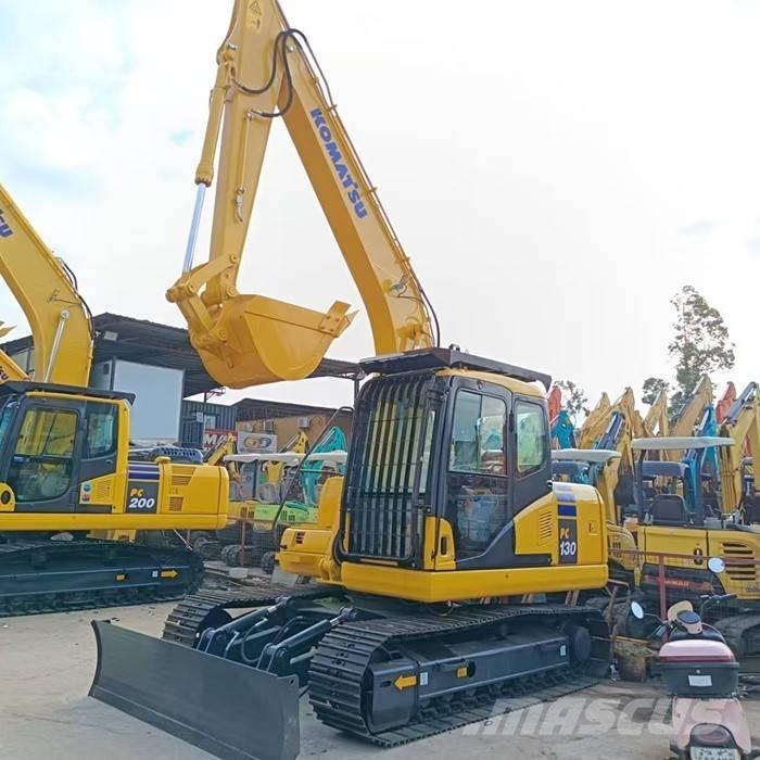 Komatsu PC 130 Roomikekskavaatorid