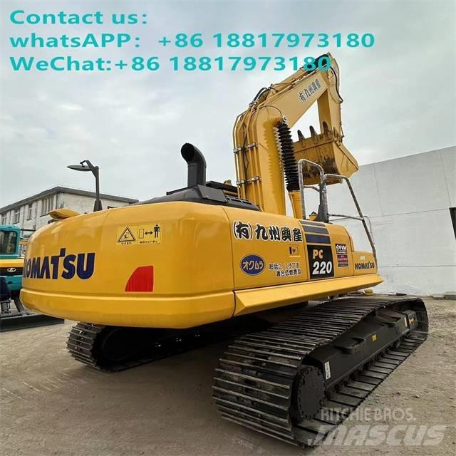 Komatsu PC 220-8 Roomikekskavaatorid