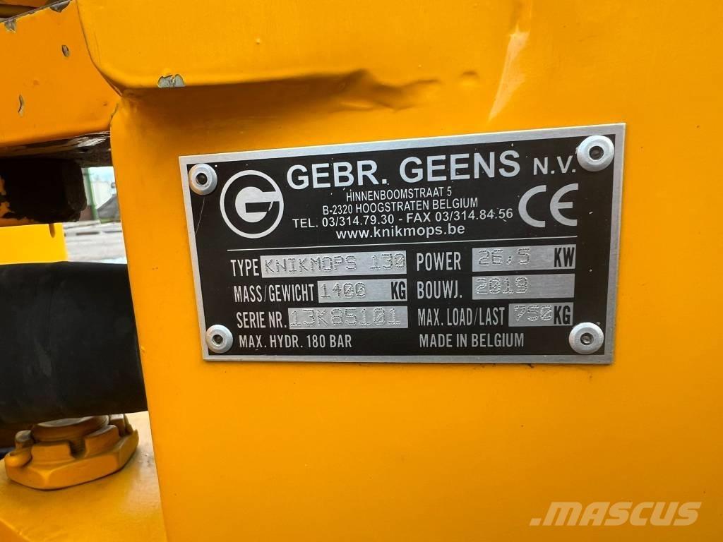 Knikmops KM 130 Väikelaadurid