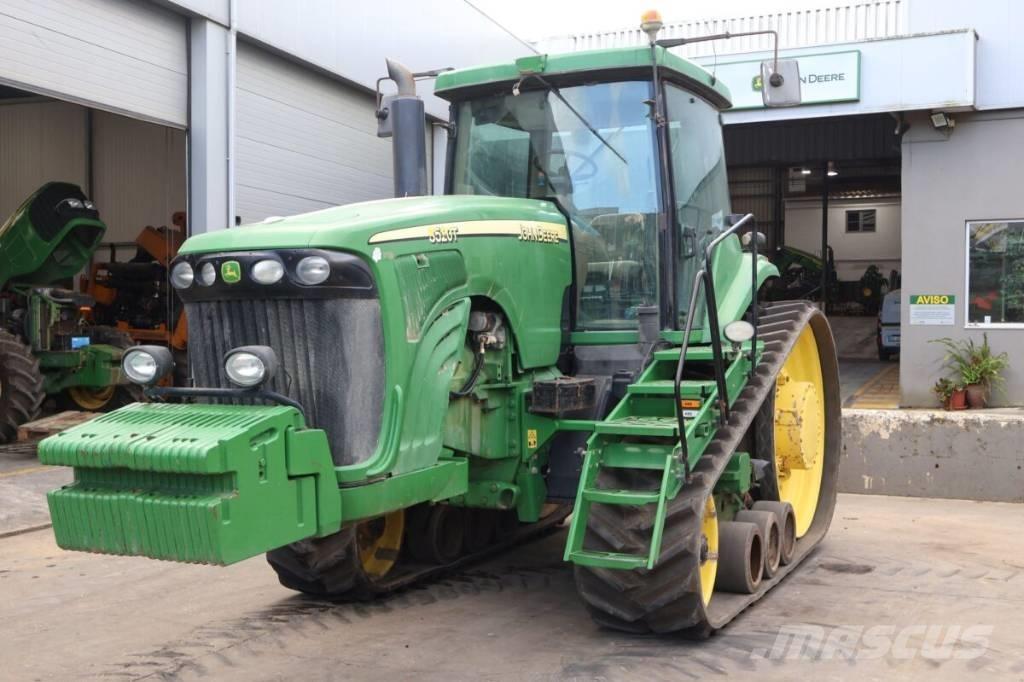 John Deere 8520 T Traktorid