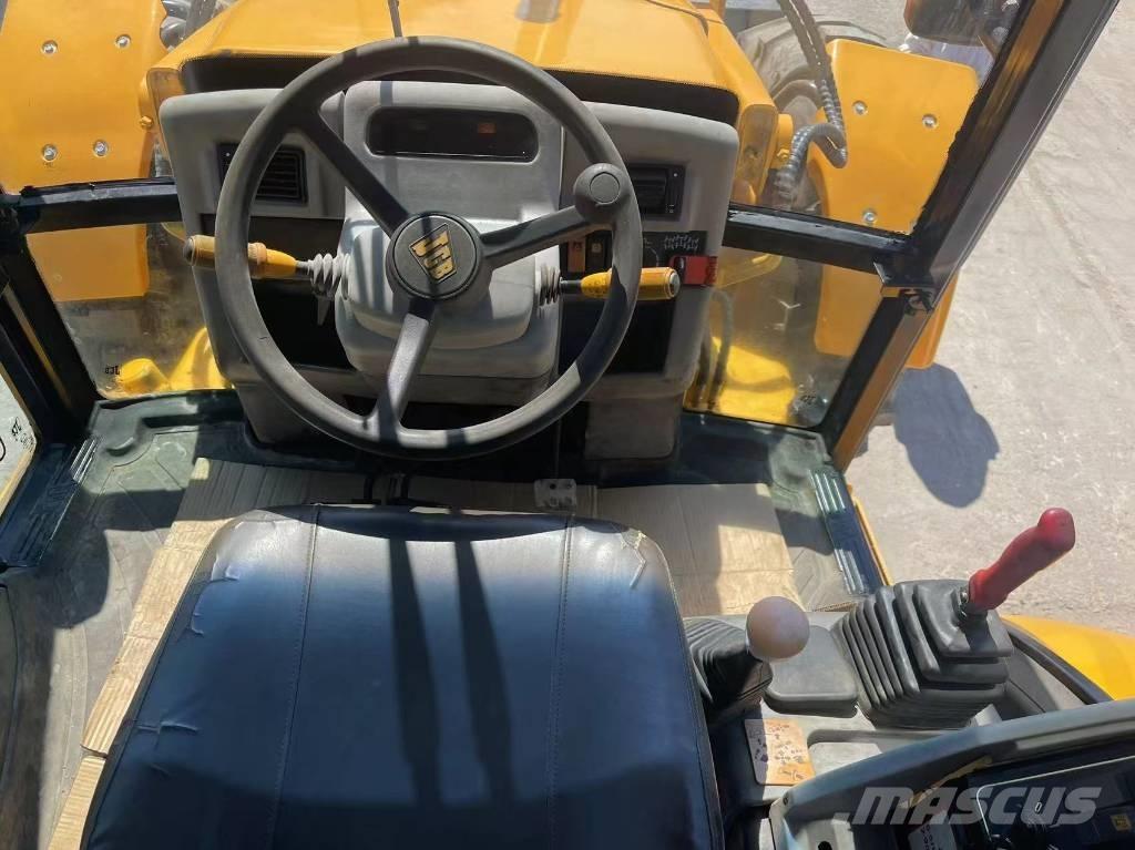 JCB 4 CX Ekskavaatorlaadurid