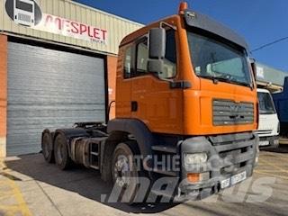 MAN TGA 33.530 Sadulveokid