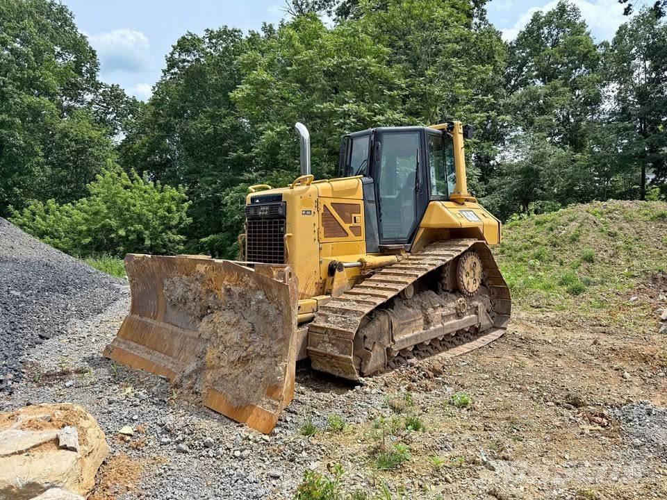 CAT D 6 N XL Buldooserid