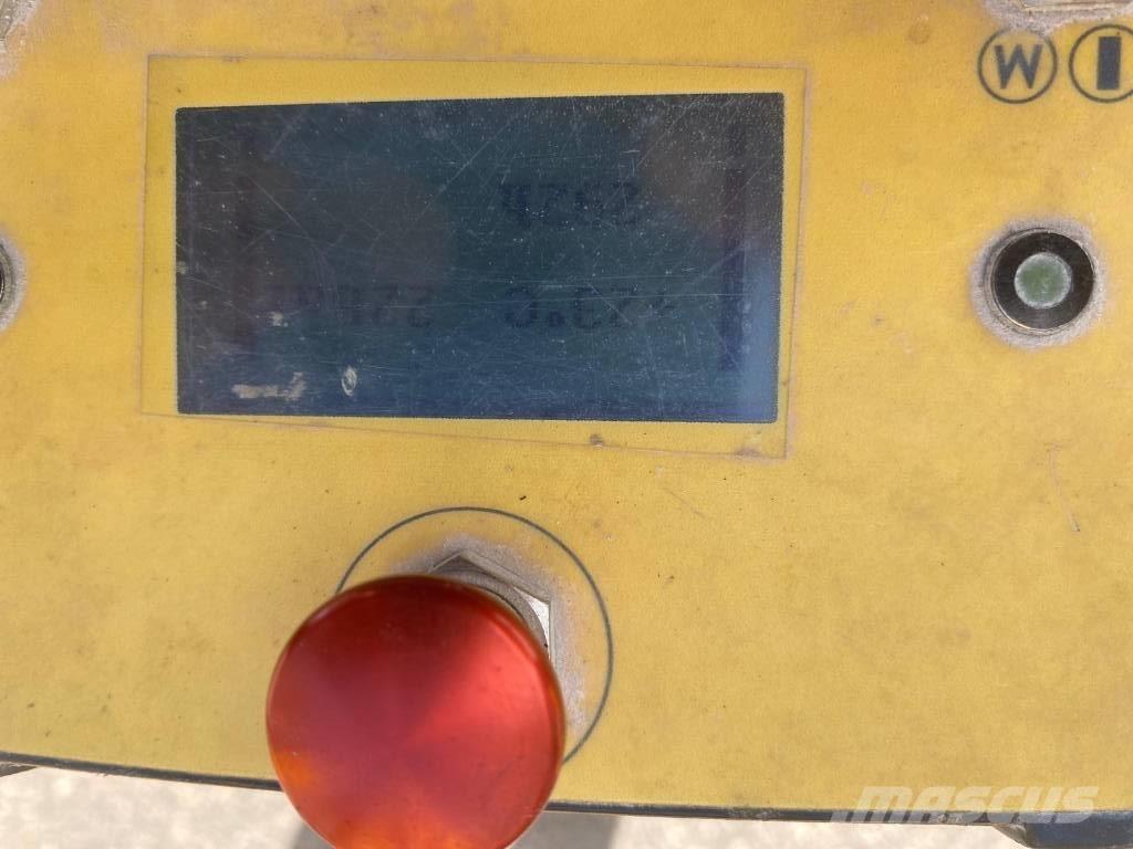 Brokk 170 Lammutusekskavaatorid