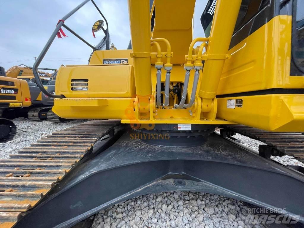 Komatsu PC 220-8M0 Roomikekskavaatorid
