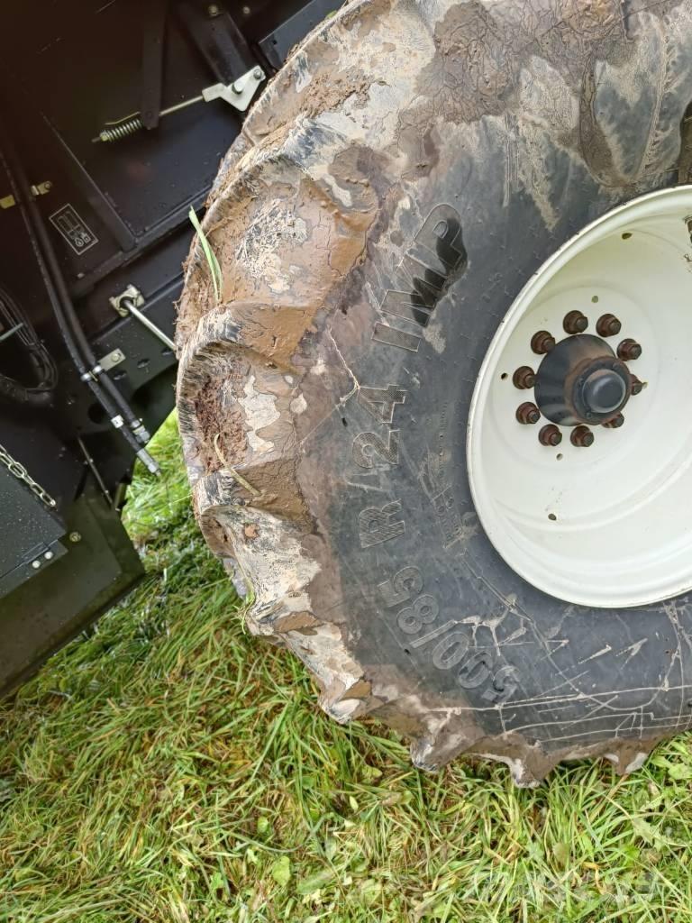 New Holland CX6.80 Teraviljakombainid