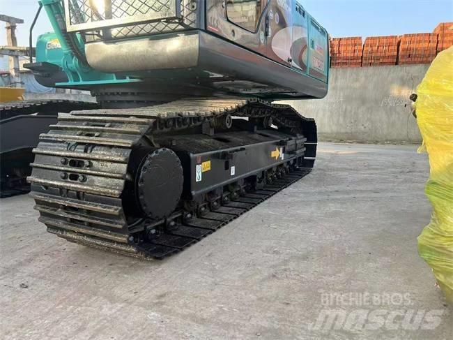 Kobelco SK 220 Roomikekskavaatorid