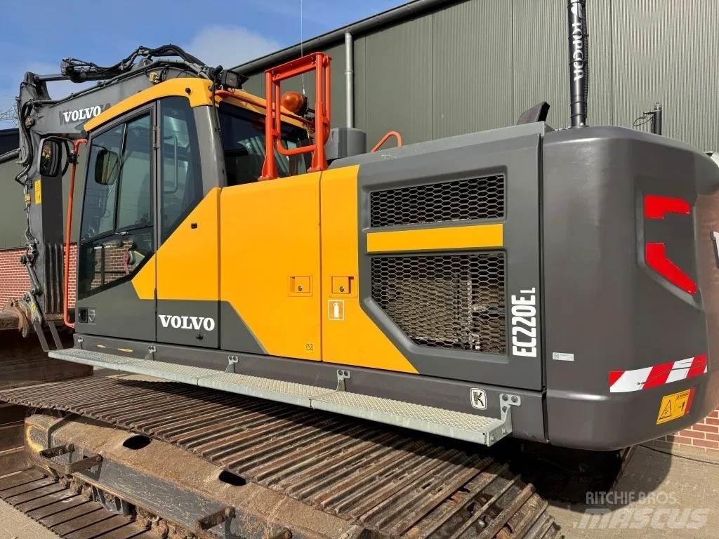Volvo EC220EL 2017 Roomikekskavaatorid