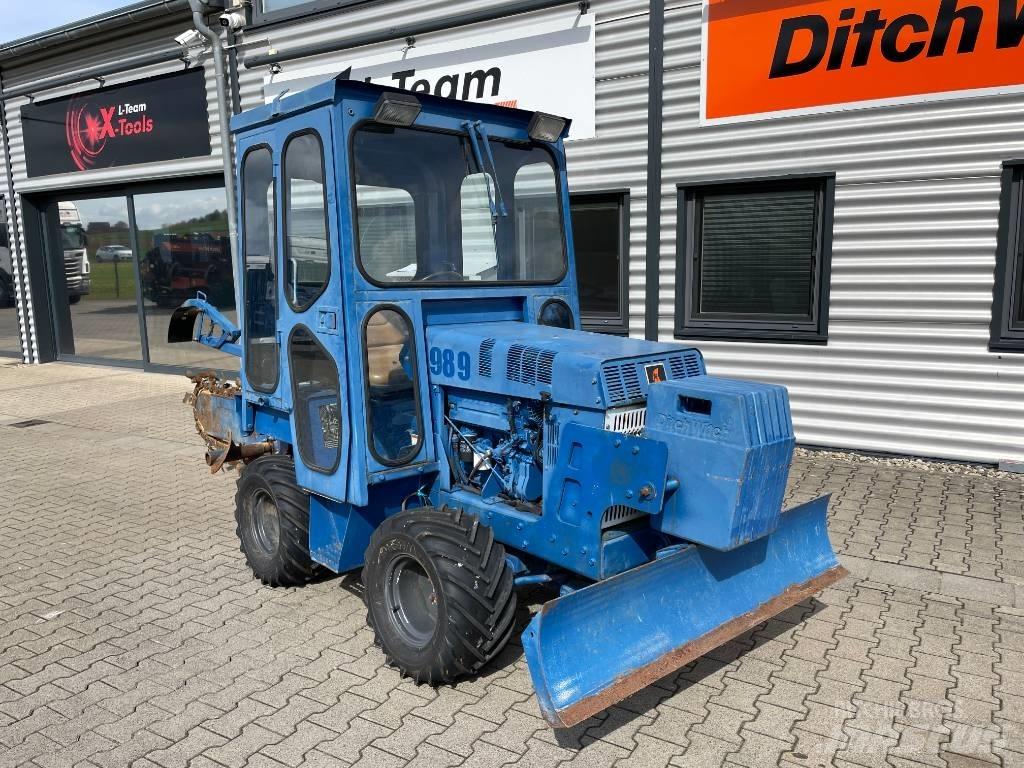 Ditch Witch 3700 DD Pinnaselõikurid