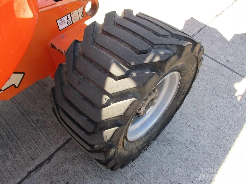JLG 450AJ (901) Kompaktsed poomtõstukid