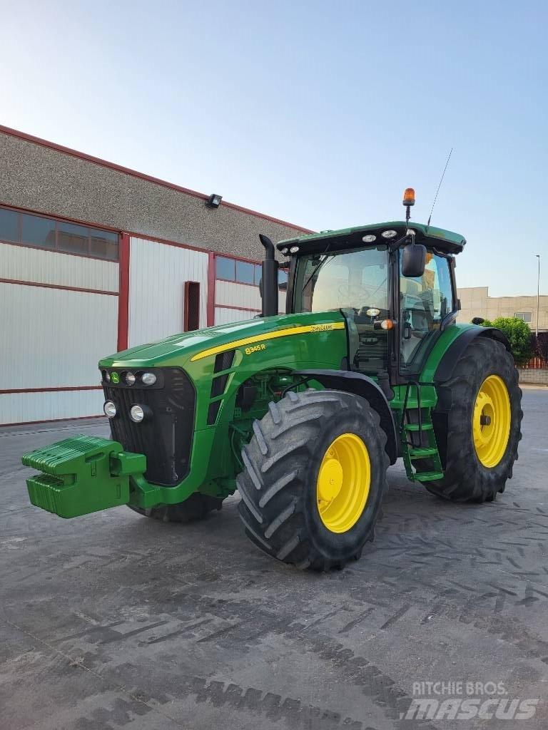John Deere 8345 R Traktorid