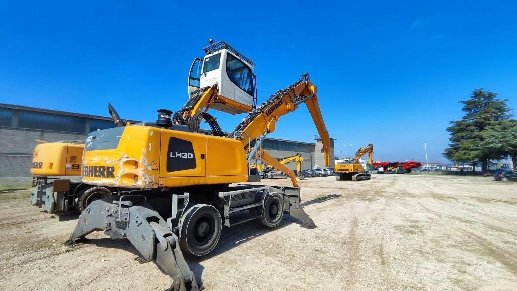 Liebherr LH 30 M Materjalikäitlusmasinad