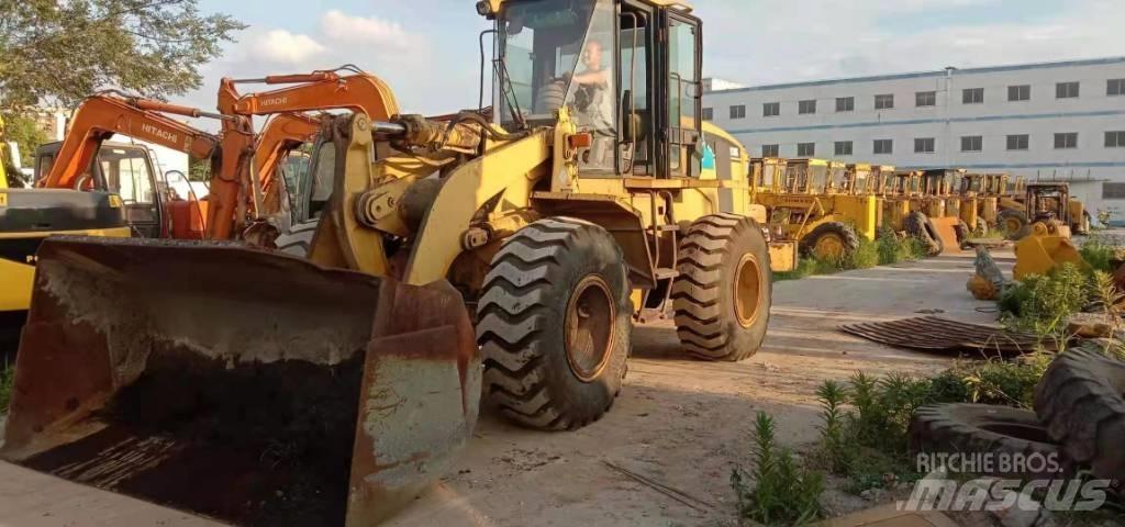 CAT 938 G Rataslaadurid