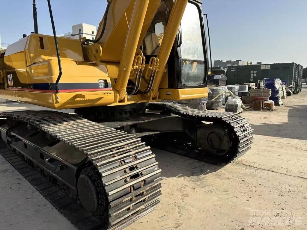 CAT 325 B L Roomikekskavaatorid