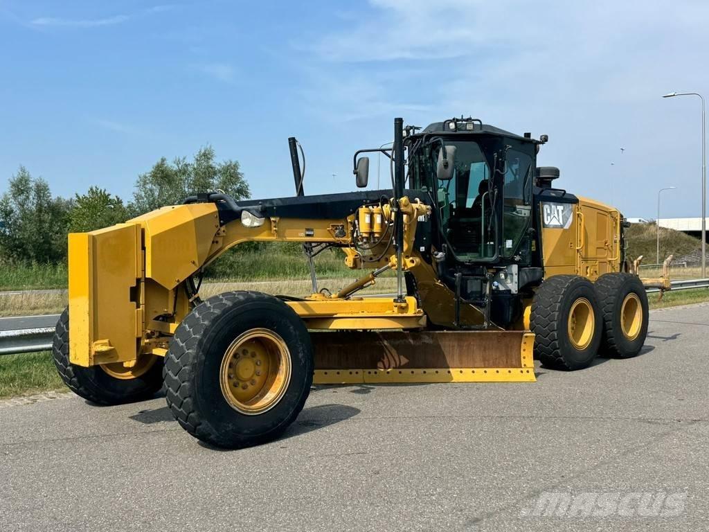 CAT 140M3 Greiderid