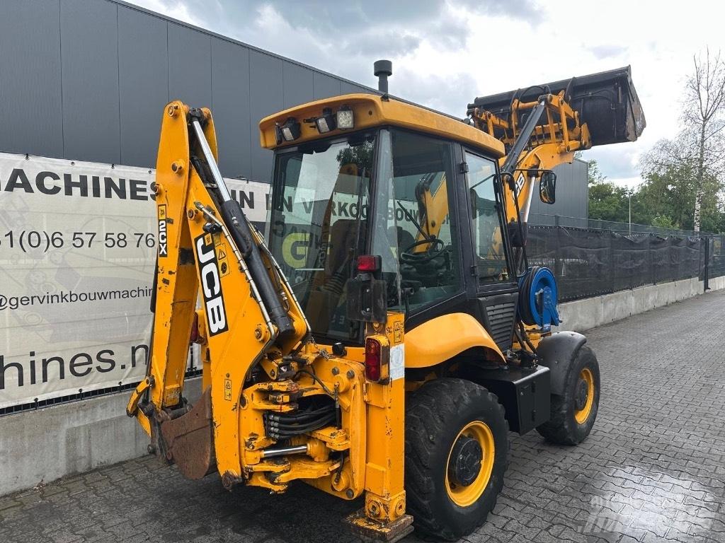 JCB 2 CX 4WS Ekskavaatorlaadurid