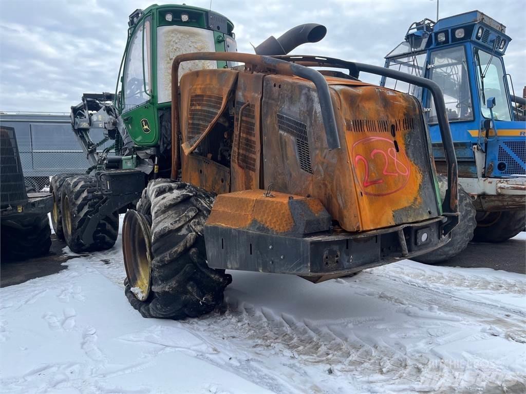 John Deere 1270G Harvesterid