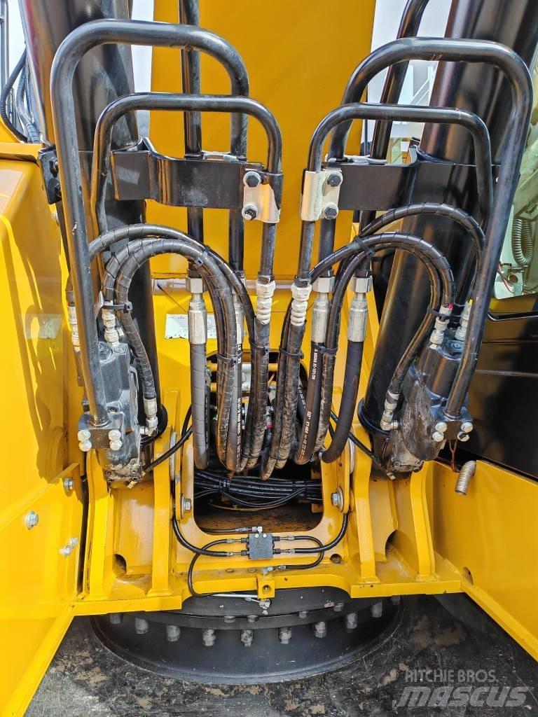 CAT 325 F L Roomikekskavaatorid