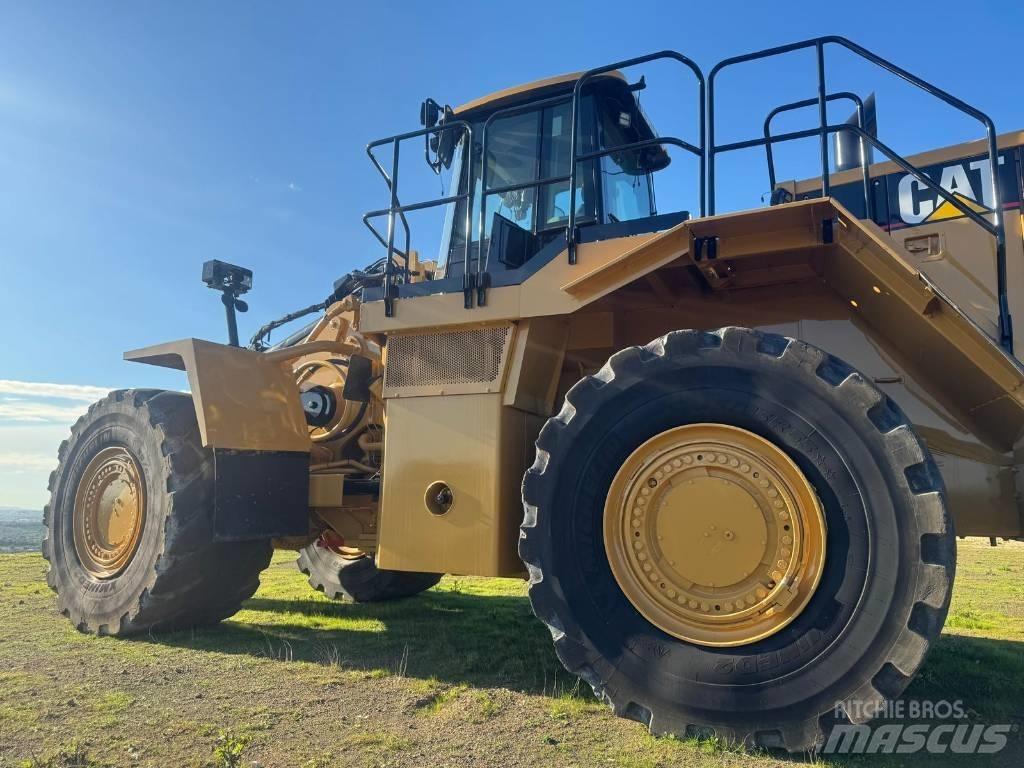 CAT 988 H Rataslaadurid