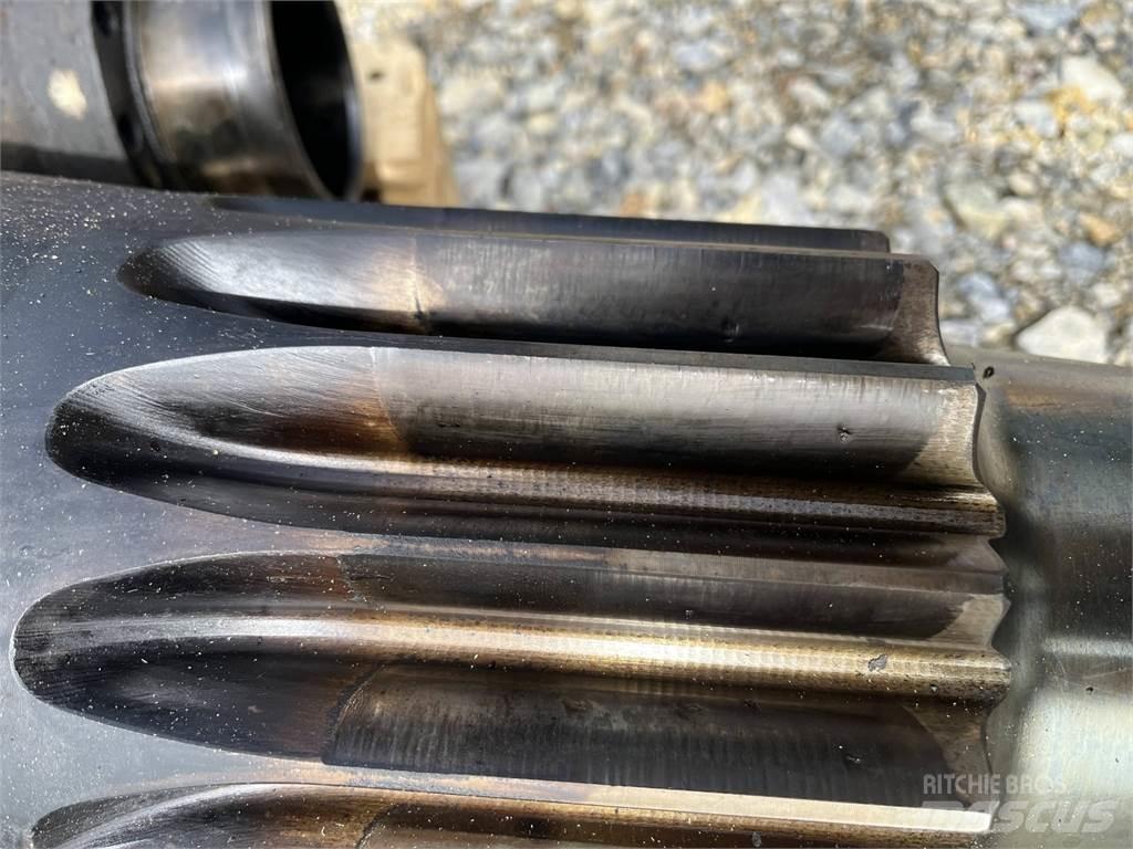 John Deere CF5 Forvarderi kraanad