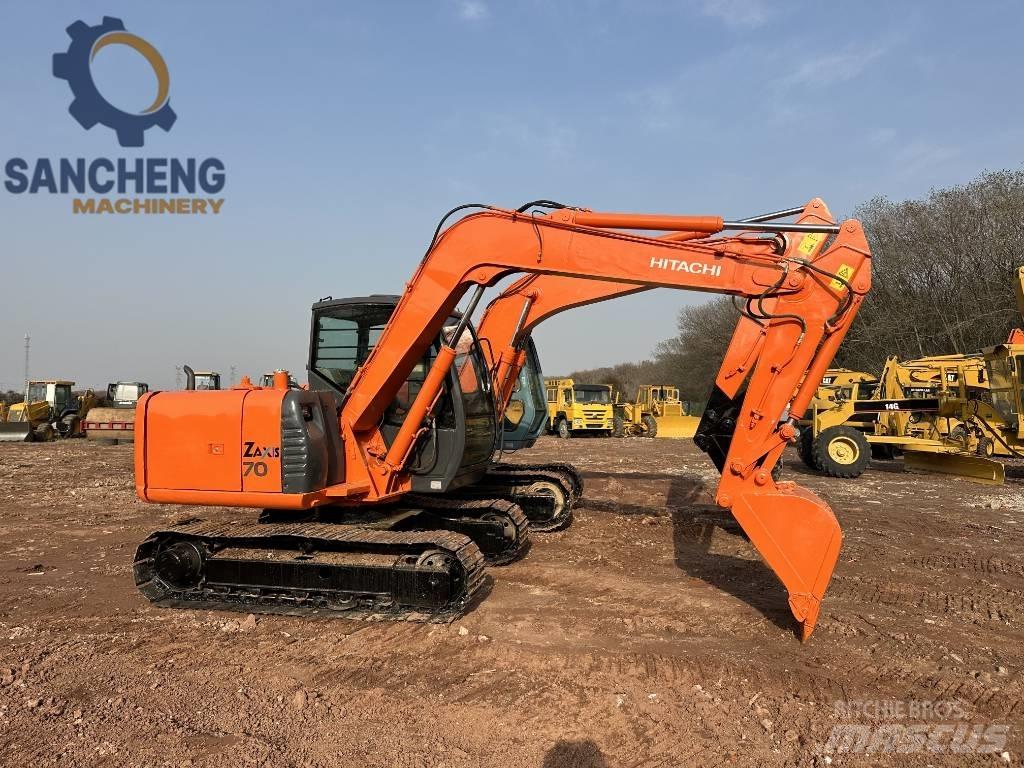 Hitachi ZX 70 Roomikekskavaatorid