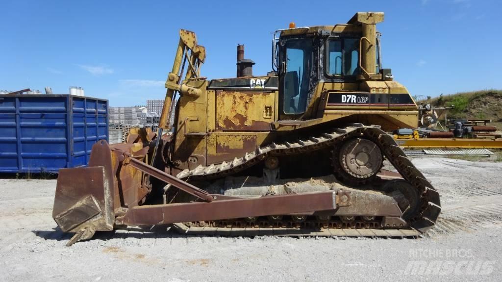 CAT D 7 R LGP Buldooserid