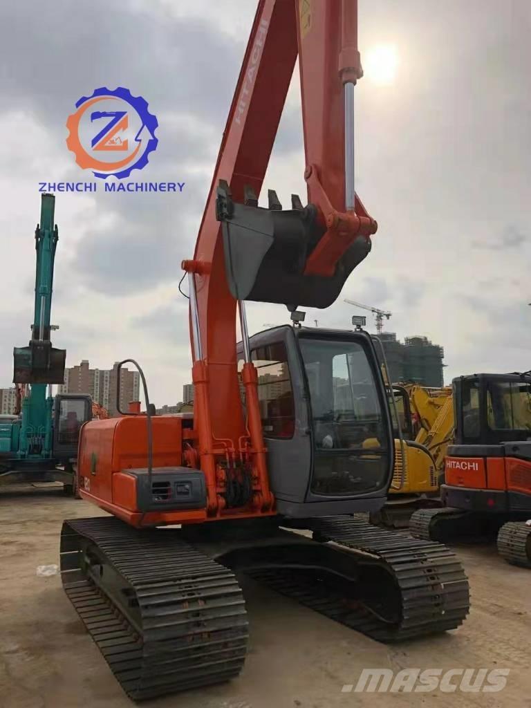 Hitachi EX 120 Roomikekskavaatorid