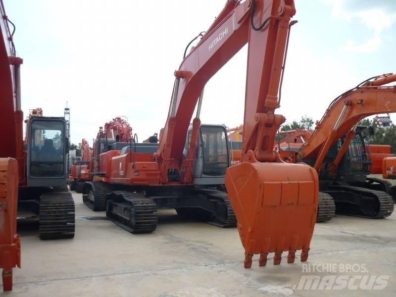 Hitachi EX 300-5 Roomikekskavaatorid