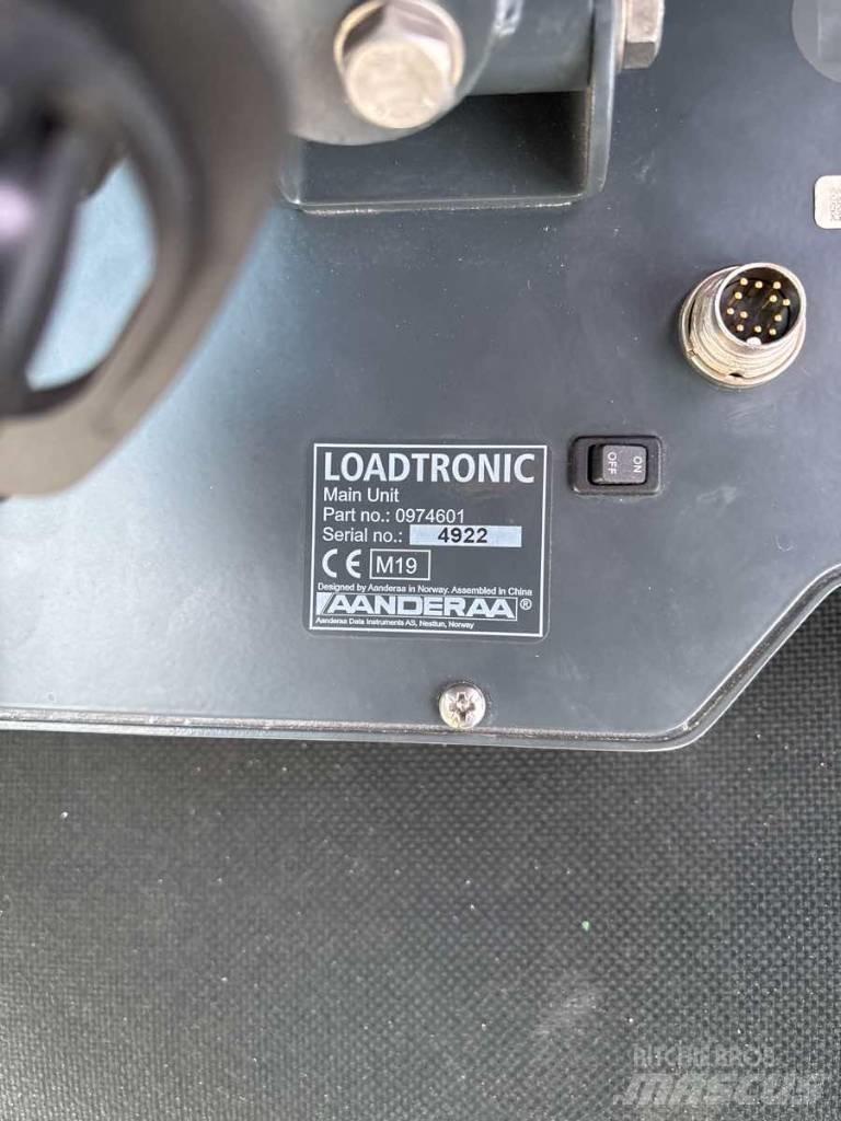 CAT 352F Roomikekskavaatorid