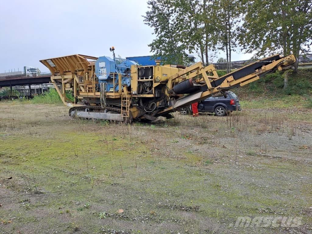 Keestrack OM Giove Iseliikuvad purustid