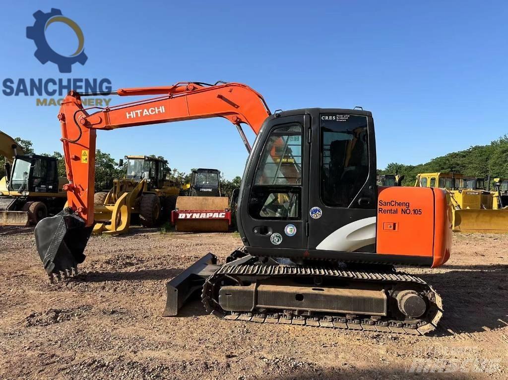 Hitachi ZX 70 Väikeekskavaatorid 7t-12t