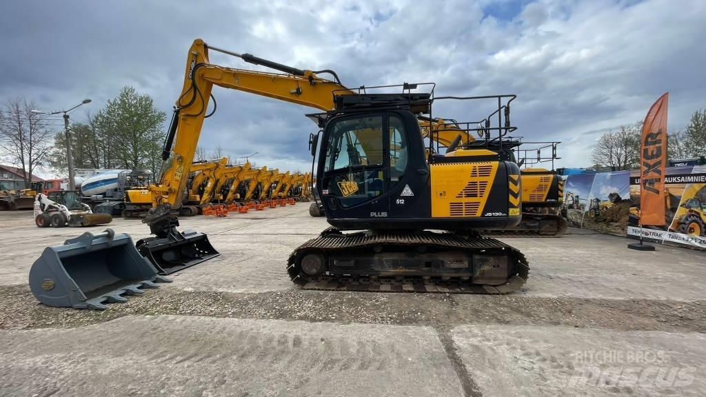 JCB JS 130 LC Roomikekskavaatorid