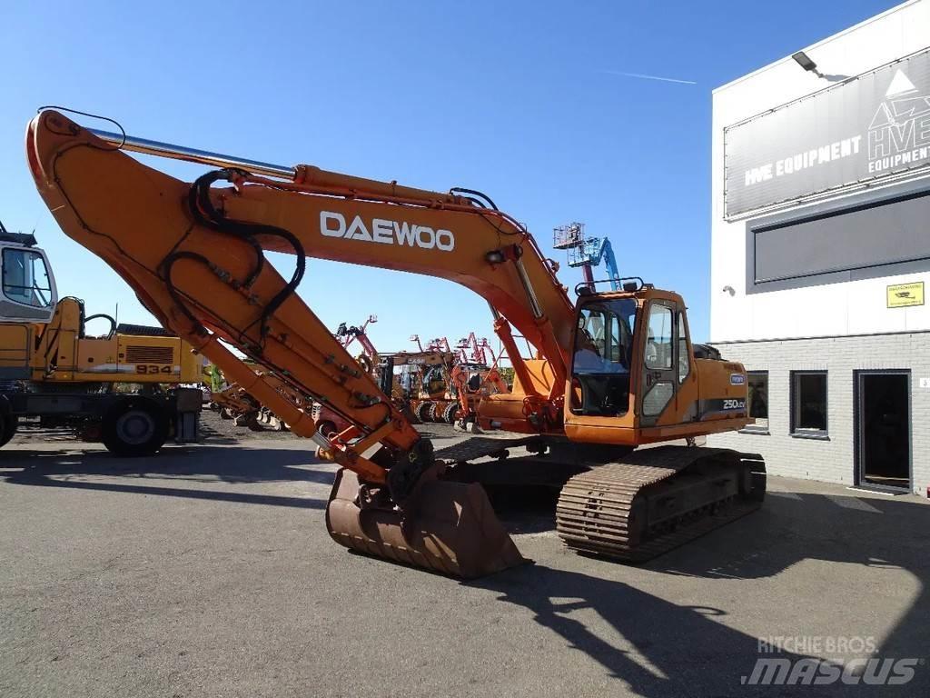 Daewoo SL250LC-V Roomikekskavaatorid